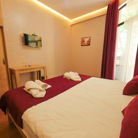 La'Rooms Kutaisi Ngoại thất bức ảnh