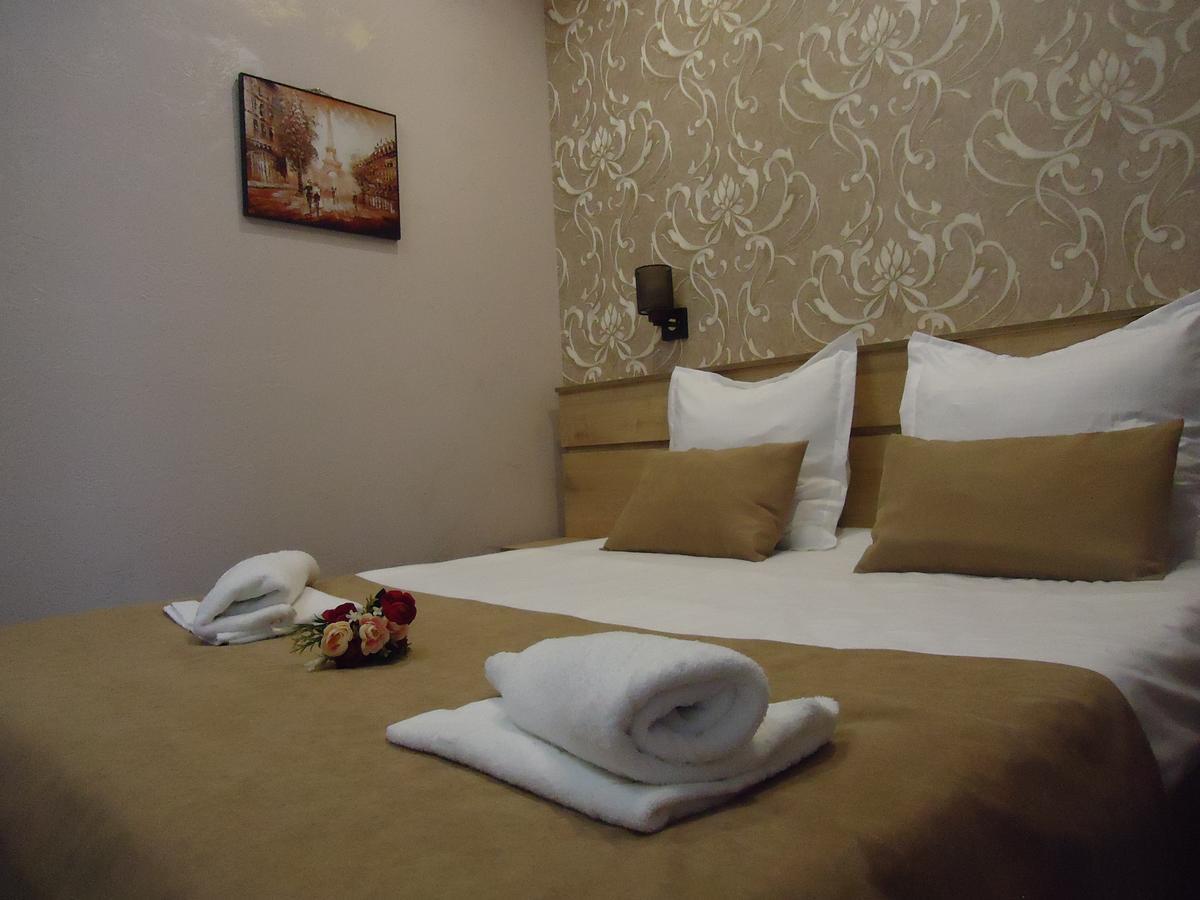 La'Rooms Kutaisi Ngoại thất bức ảnh