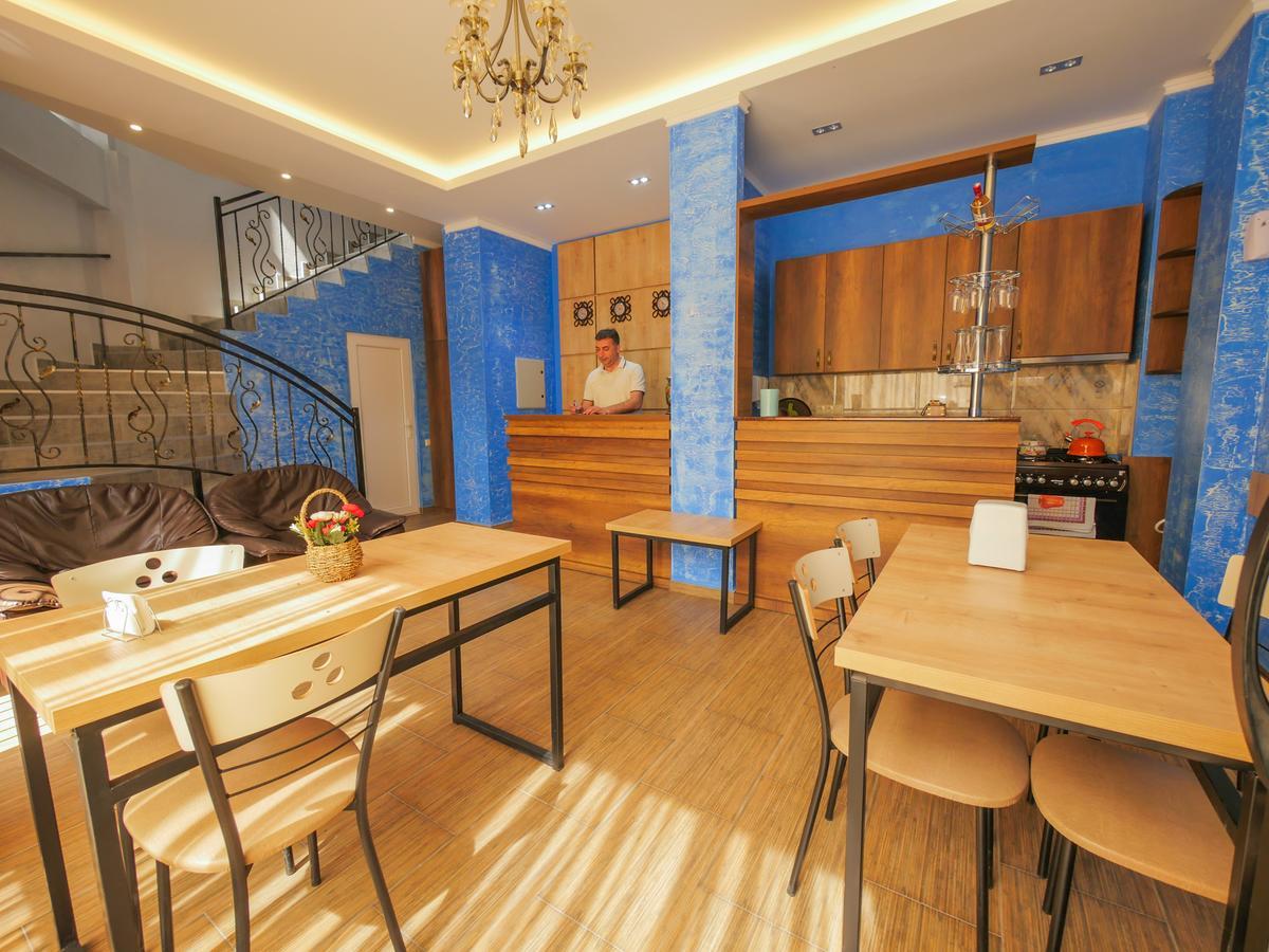 La'Rooms Kutaisi Ngoại thất bức ảnh