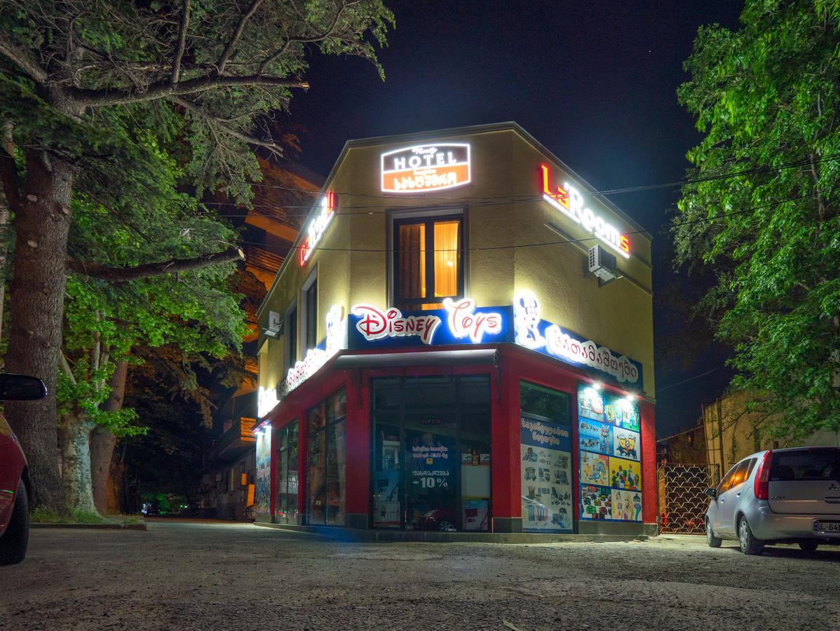 La'Rooms Kutaisi Ngoại thất bức ảnh